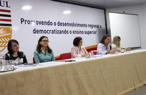 Conselheiros da UEMASUL reunidos para traçar planos para o ano de 2020.